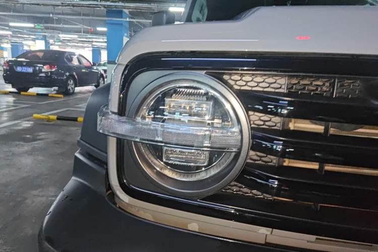 Used Tank 300 2021 Off-Road Edition 2.0T Conqueror Right Front Headlight