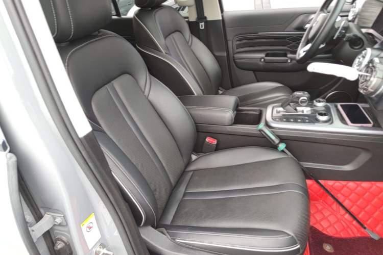 Used Tank 300 2021 Off-Road Edition 2.0T Conqueror Right Front Seat