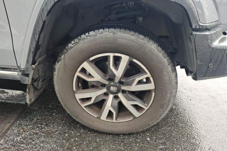 Used Tank 300 2021 City Edition 2.0T—Truly Stylish Right Front Wheel Hub