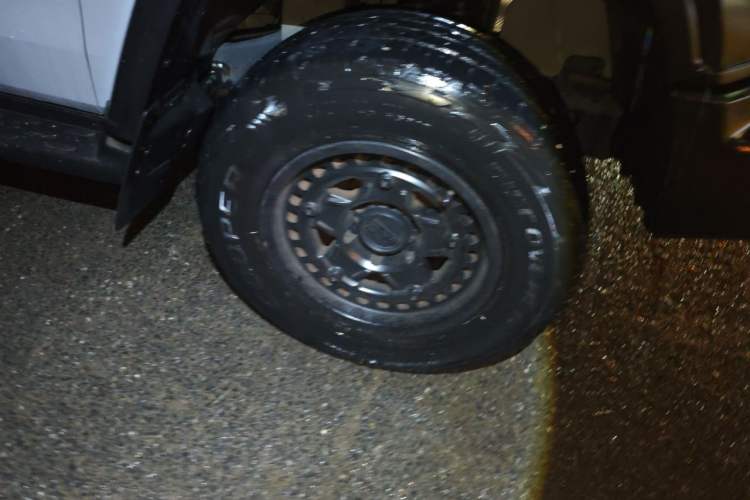 Used Tank 300 2021 Off-Road Edition 2.0T Conqueror Right Front Wheel Hub