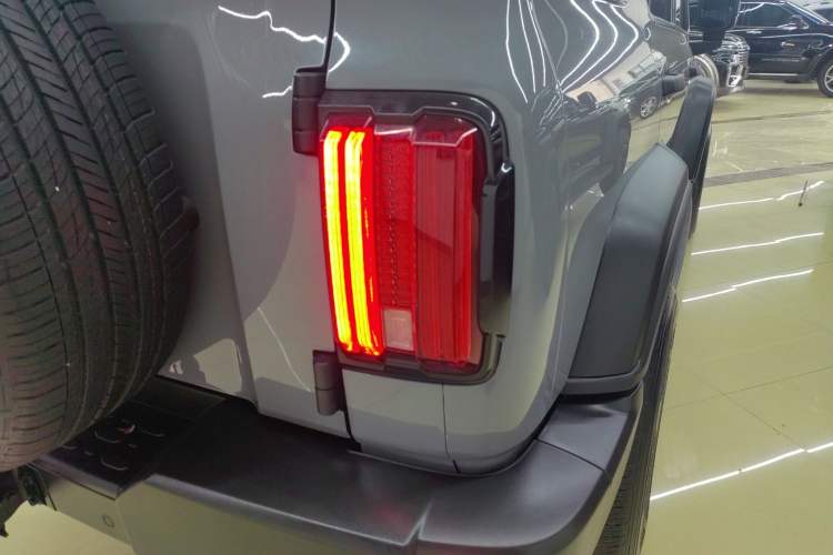 Used Tank 300 2021 Off-Road Edition 2.0T Conqueror Right Rear Taillight