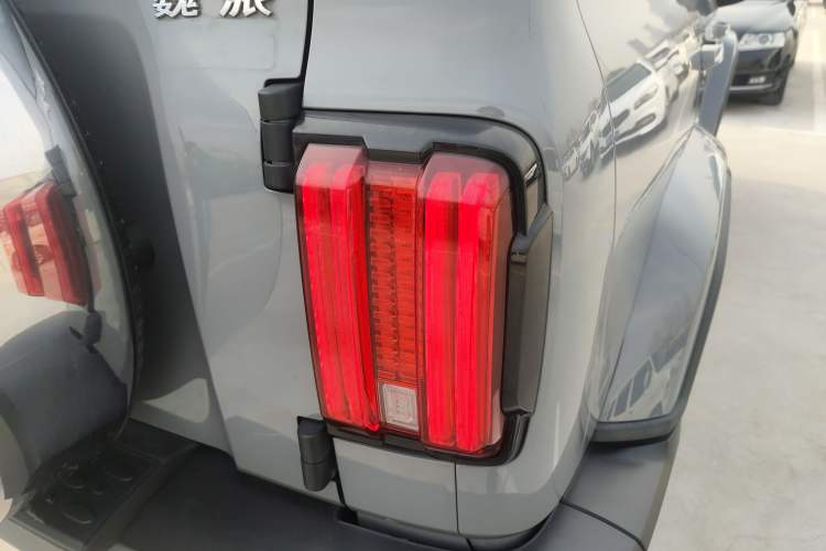 Used Tank 300 2021 City Edition 2.0T—Truly Stylish Right Rear Taillight