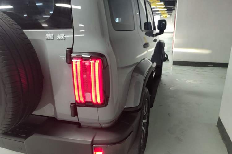 Used Tank 300 2021 City Edition 2.0T—Truly Stylish Right Rear Taillight