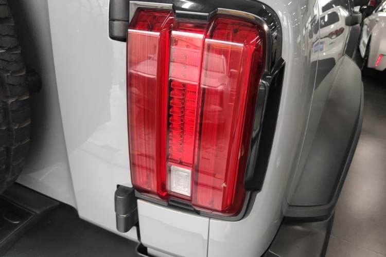 Used Tank 300 2021 Off-Road Edition 2.0T Conqueror Right Rear Taillight
