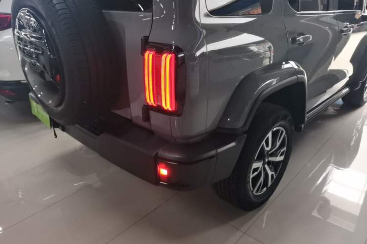 Used Tank 300 2021 City Edition 2.0T—Truly Stylish Right Rear Taillight