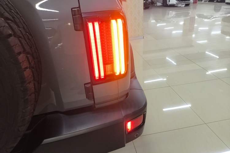 Used Tank 300 2021 Off-Road Edition 2.0T Conqueror Right Rear Taillight