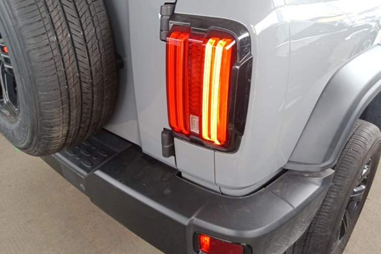 Used Tank 300 2021 Off-Road Edition 2.0T Conqueror Right Rear Taillight