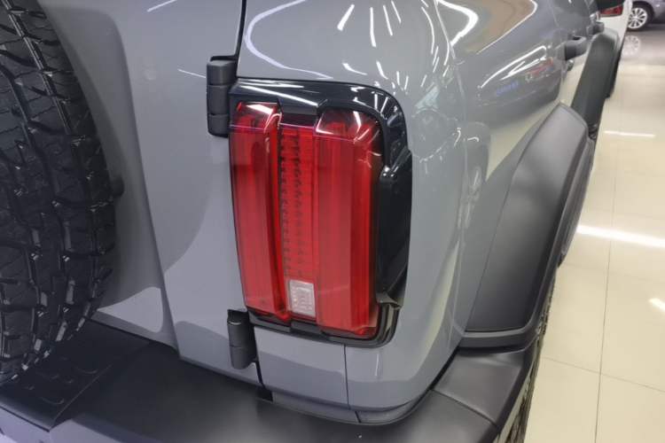 Used Tank 300 2021 Off-Road Edition 2.0T Conqueror Right Rear Taillight