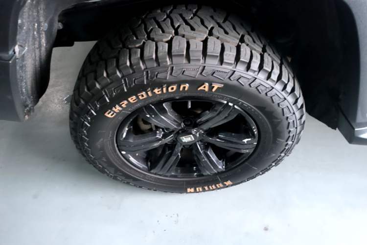 Used Tank 300 2021 Off-Road Edition 2.0T Challenger Right Rear Wheel Hub