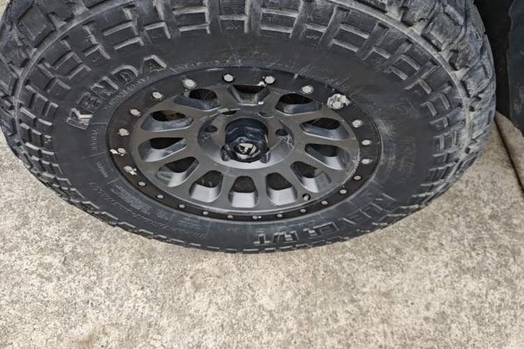 Used Tank 300 2021 Off-Road Edition 2.0T Conqueror Right Rear Wheel Hub