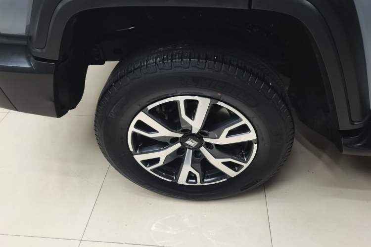 Used Tank 300 2021 Off-Road Edition 2.0T Conqueror Right Rear Wheel Hub