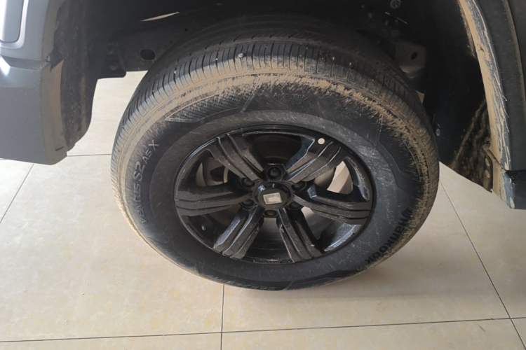 Used Tank 300 2021 Off-Road Edition 2.0T Challenger Right Rear Wheel Hub