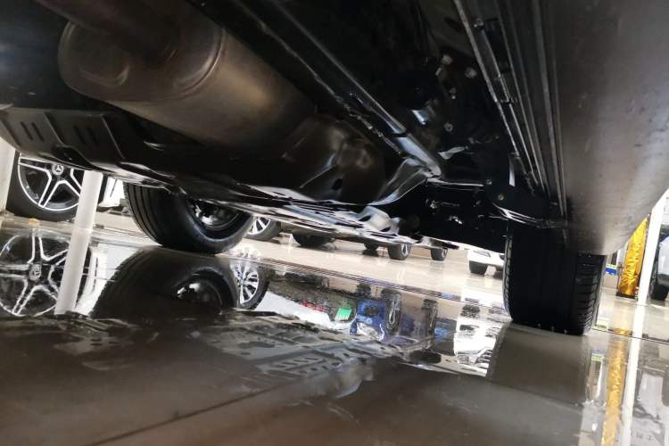 Used Tank 300 2021 City Edition 2.0T—Truly Stylish Right Side Sill
