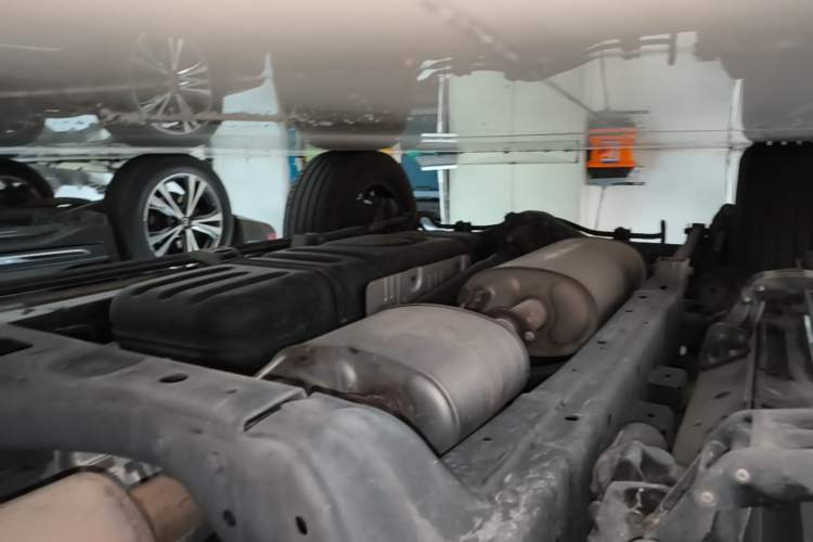 Used Tank 300 2021 City Edition 2.0T—Truly Stylish Right Side Sill