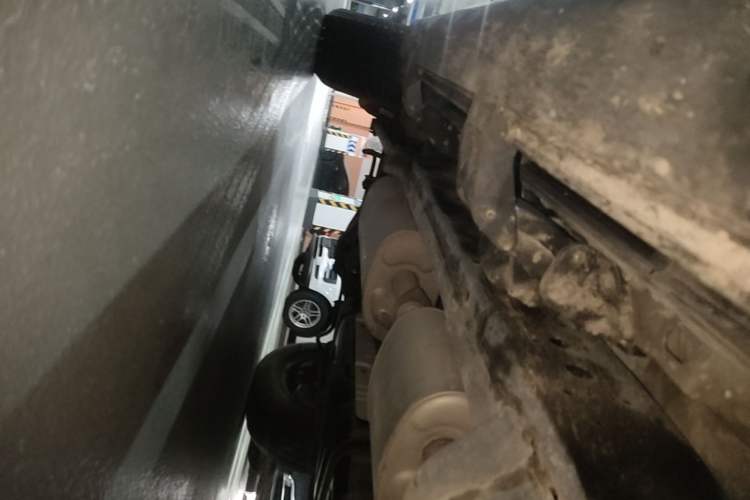 Used Tank 300 2021 City Edition 2.0T—Truly Stylish Right Side Sill