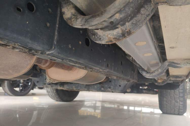Used Tank 300 2021 Off-Road Edition 2.0T Conqueror Right Side Sill