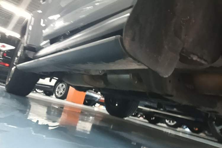 Used Tank 300 2021 City Edition 2.0T—Truly Stylish Right Side Sill