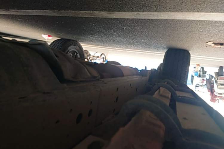 Used Tank 300 2021 Off-Road Edition 2.0T Conqueror Right Side Sill