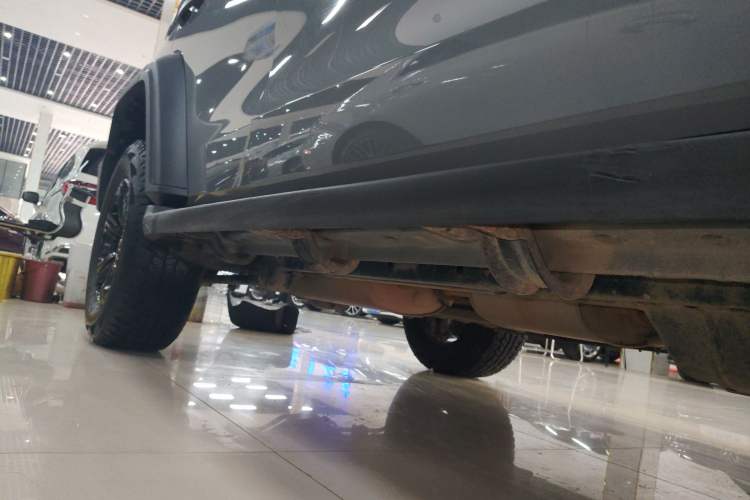 Used Tank 300 2021 Off-Road Edition 2.0T Conqueror Right Side Sill