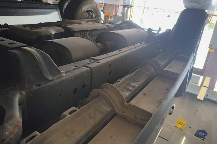 Used Tank 300 2021 Off-Road Edition 2.0T Challenger Right Side Sill