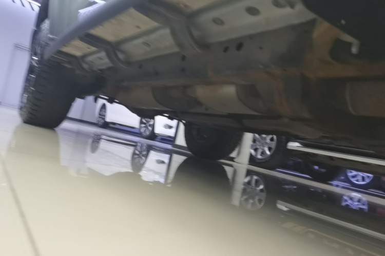 Used Tank 300 2021 Off-Road Edition 2.0T Conqueror Right Side Sill