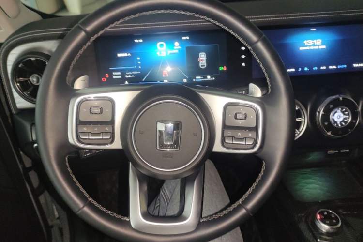 Used Tank 300 2021 Off-Road Edition 2.0T Conqueror Steering Wheel
