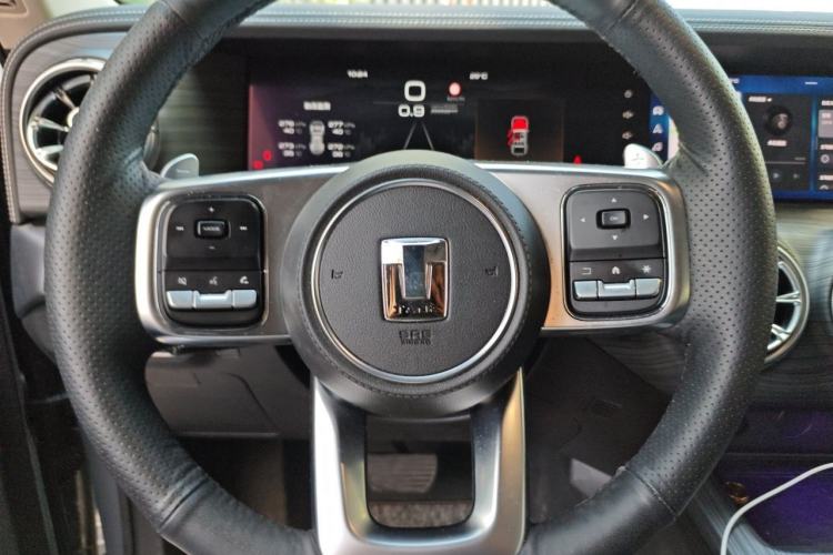 Used Tank 300 2021 City Edition 2.0T—Truly Stylish Steering Wheel