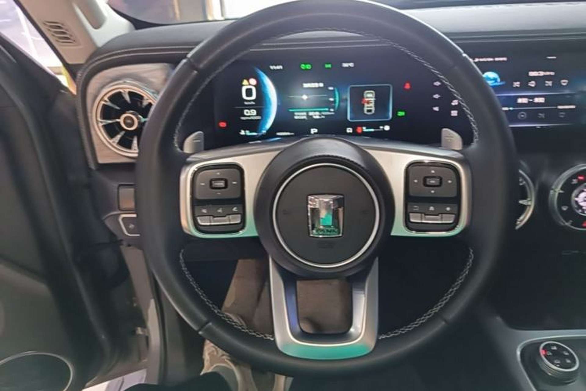 Used Tank 300 2021 Off-Road Edition 2.0T Challenger Steering Wheel