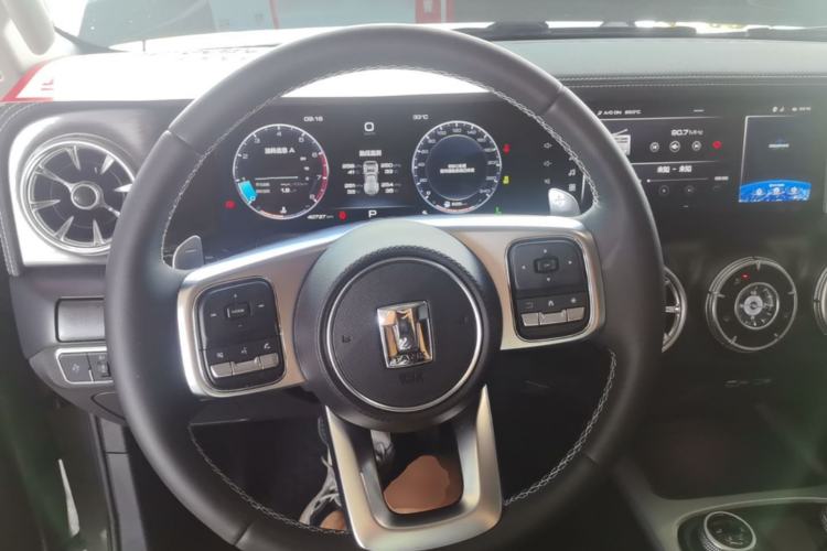 Used Tank 300 2021 City Edition 2.0T—Truly Stylish Steering Wheel