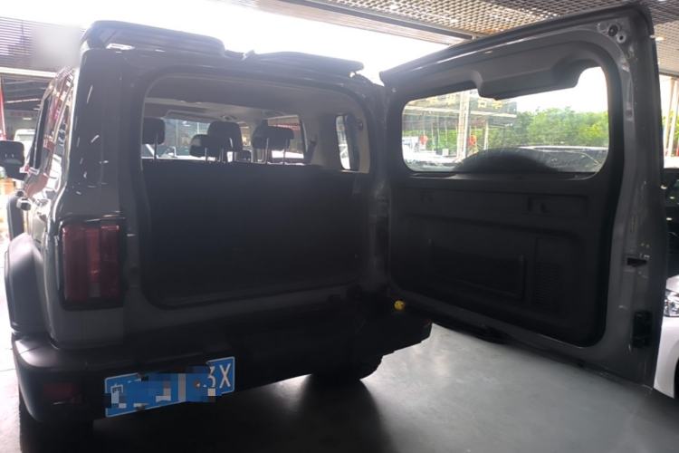 Used Tank 300 2021 Off-Road Edition 2.0T Challenger Trunk