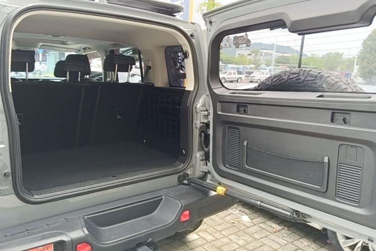 Used Tank 300 2021 Off-Road Edition 2.0T Conqueror Trunk
