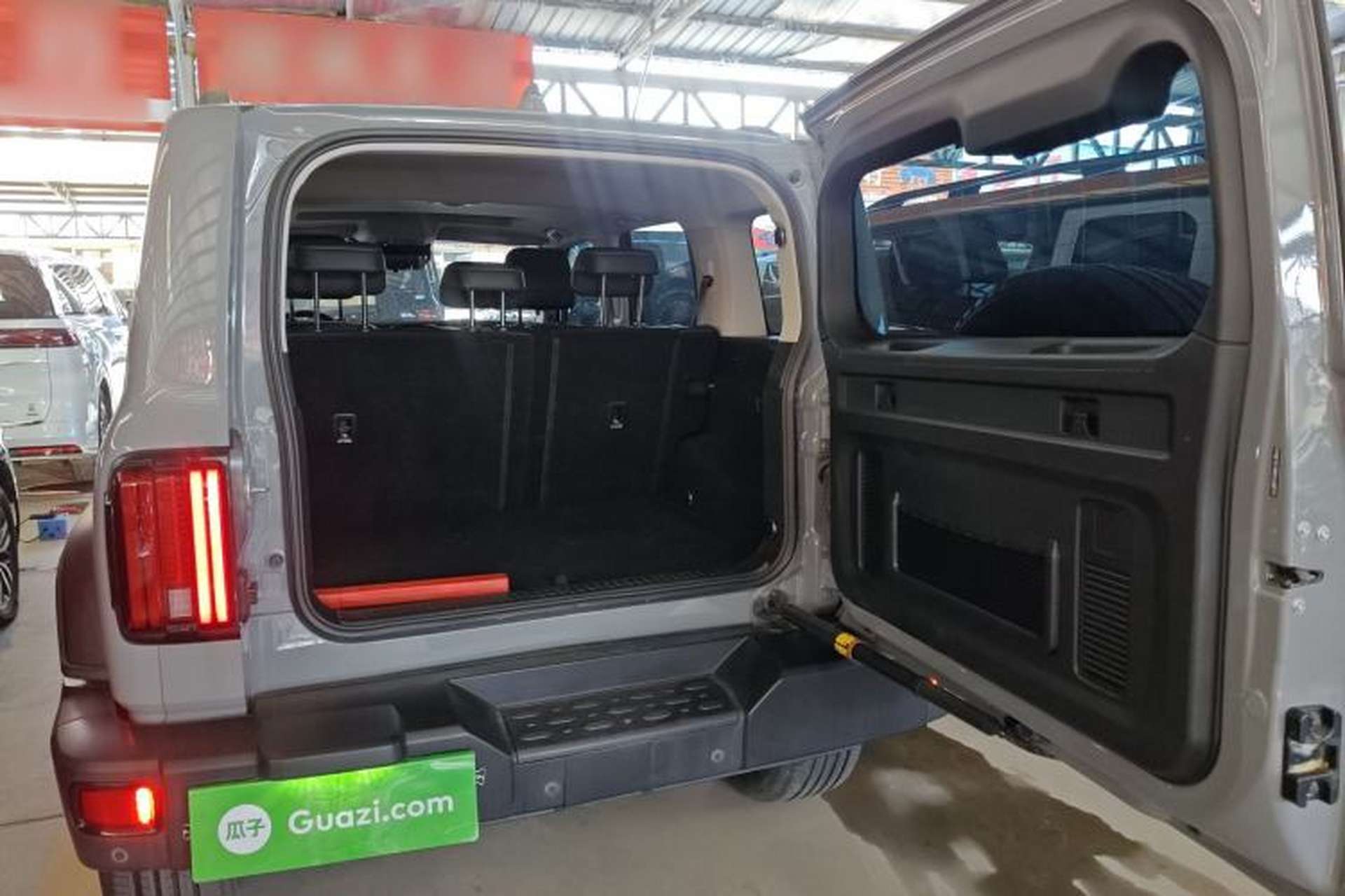 Used Tank 300 2021 Off-Road Edition 2.0T Conqueror Trunk