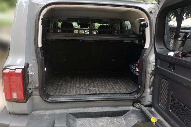 Used Tank 300 2021 Off-Road Edition 2.0T Conqueror Trunk