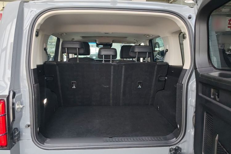 Used Tank 300 2021 Off-Road Edition 2.0T Conqueror Trunk