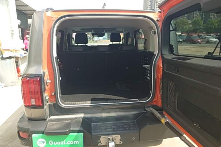 Used Tank 300 2021 Off-Road Edition 2.0T Conqueror Trunk