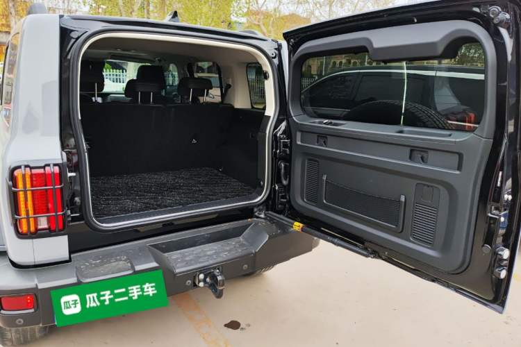 Used Tank 300 2021 Off-Road Edition 2.0T Conqueror Trunk