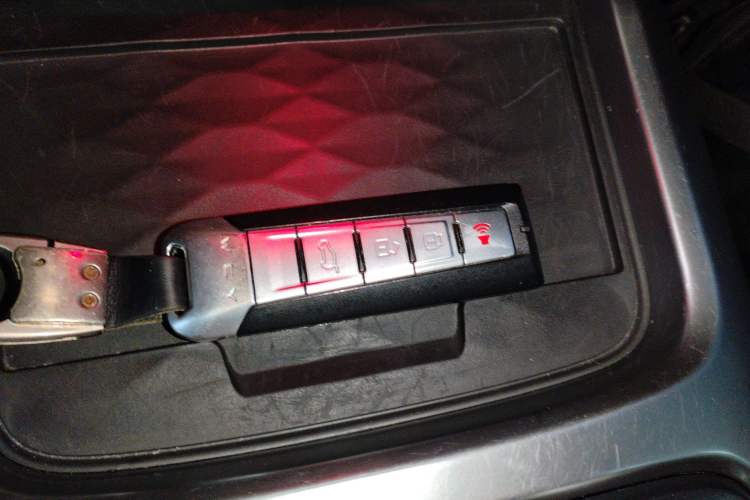 Used Tank 300 2021 Off-Road Edition 2.0T Conqueror Vehicle Key