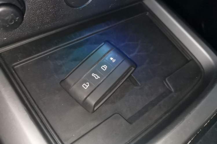 Used Tank 300 2021 City Edition 2.0T—Truly Stylish Vehicle Key