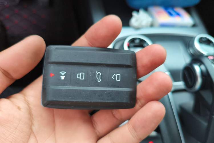 Used Tank 300 2021 Off-Road Edition 2.0T Conqueror Vehicle Key