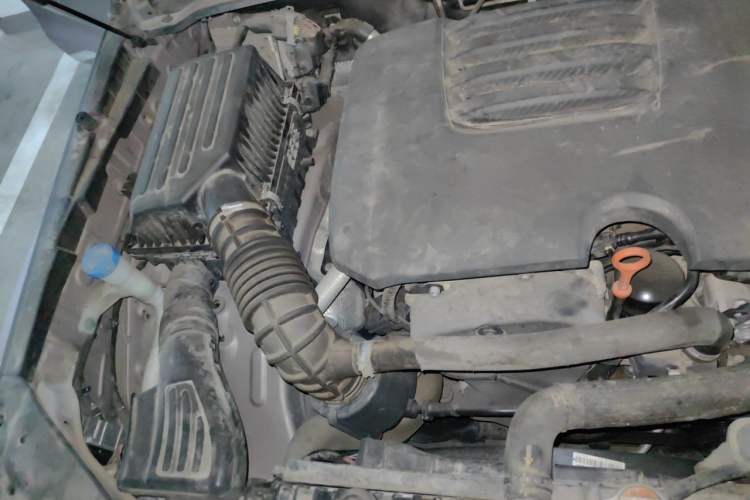 Used Tank 300 2021 City Edition 2.0T—Truly Stylish Engine Bay Right