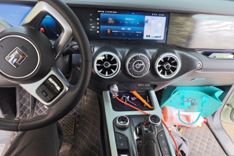 Used Tank 300 2021 City Edition 2.0T—Truly Stylish Audio And AC Panel