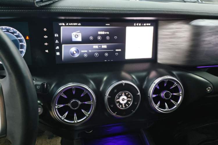 Used Tank 300 2021 2.0T Wind & Forest Iron Rider Audio And AC Panel
