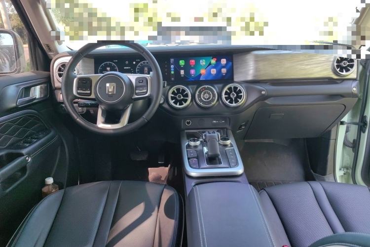Used Tank 300 2021 City Edition 2.0T—Truly Stylish Center Console