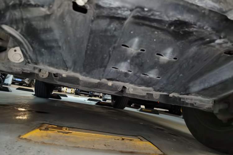 Used Tank 300 2021 City Edition 2.0T—Truly Stylish Chassis Front