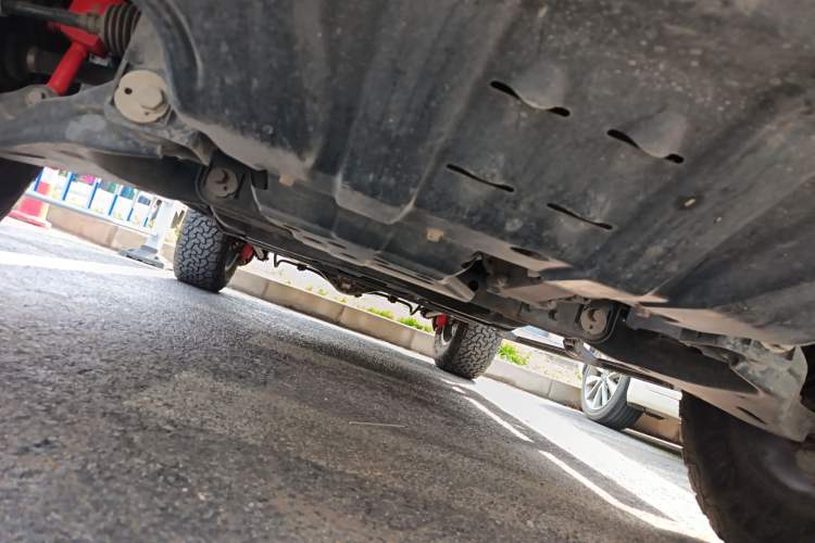 Used Tank 300 2021 City Edition 2.0T—Truly Stylish Chassis Front