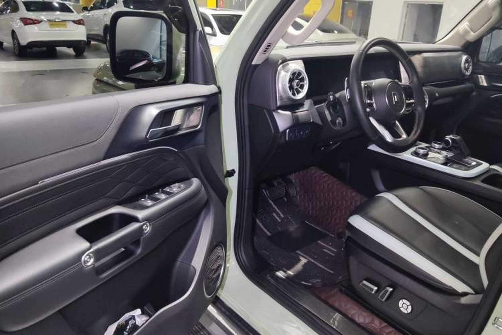 Used Tank 300 2021 City Edition 2.0T—Truly Stylish Driver Seat