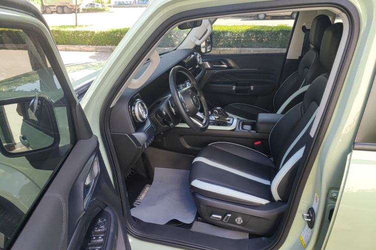Used Tank 300 2021 City Edition 2.0T—Truly Stylish Driver Seat