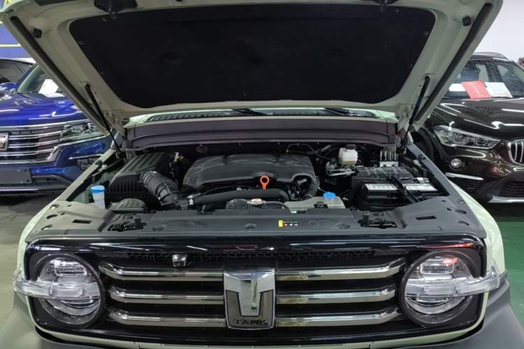 Used Tank 300 2021 City Edition 2.0T—Truly Stylish Engine Bay