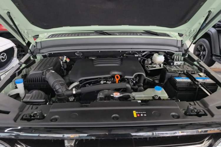 Used Tank 300 2021 City Edition 2.0T—Truly Stylish Engine Bay