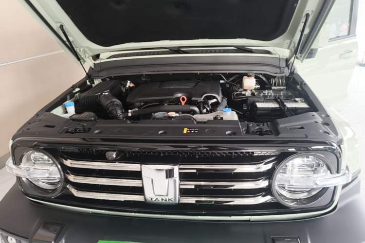 Used Tank 300 2021 City Edition 2.0T—Truly Stylish Engine Bay